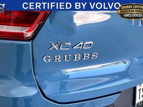 Certified 2023 Volvo XC40 B5 Ultimate w/ Protection Package Premier AWD/4WD image 42