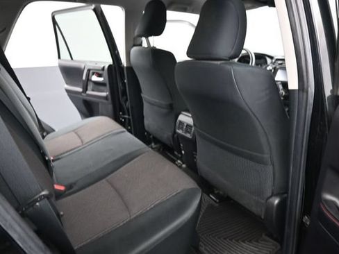 Used 2015 Toyota 4Runner Trail AWD/4WD image 21