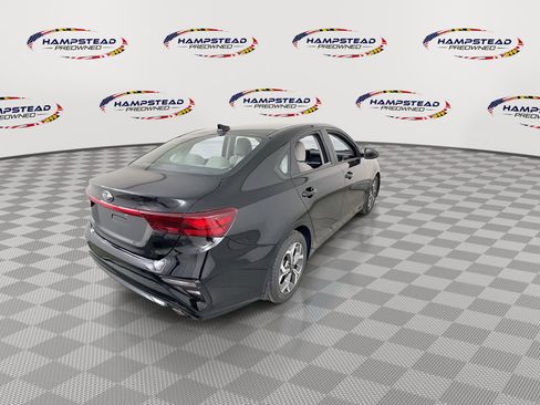 Used 2021 Kia Forte LXS FWD image 8