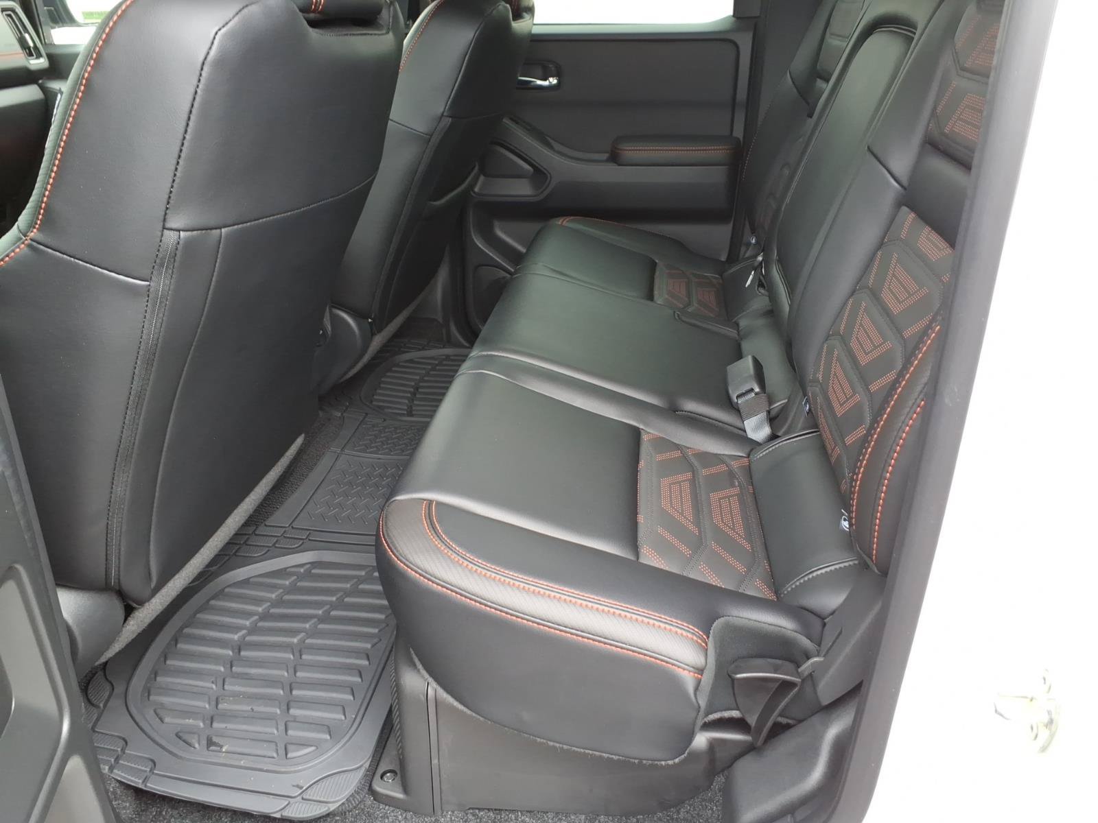 Used 2025 Nissan Frontier PRO-4X w/ Pro Premium Package AWD/4WD image 24