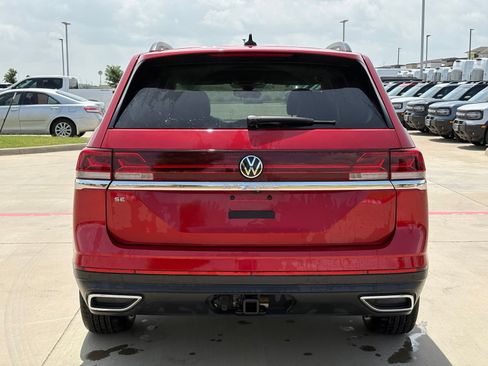Used 2024 Volkswagen Atlas SE FWD image 6