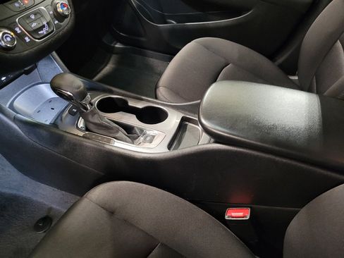 Used 2024 Chevrolet Malibu LS FWD image 26