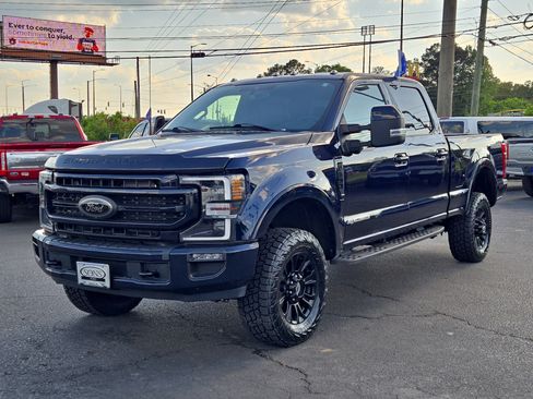 Certified 2022 Ford F350 Lariat w/ Tremor Off-Road Package AWD/4WD image 2