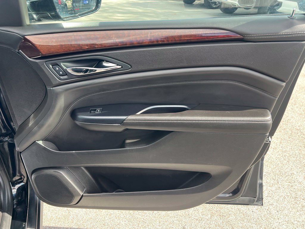 Used 2015 Cadillac SRX Premium AWD/4WD image 25