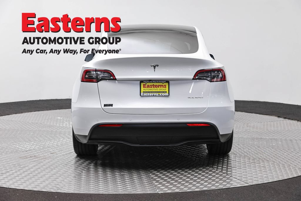 Used 2022 Tesla Model Y Long Range AWD/4WD image 6