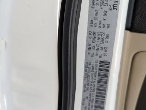 Used 2020 Jeep Grand Cherokee Summit w/ Platinum Series Group image 29