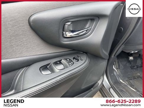 Used 2023 Nissan Murano SV image 14