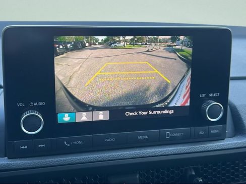 Used 2023 Honda CR-V Sport image 18