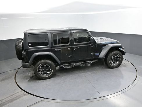 Used 2022 Jeep Wrangler Unlimited Rubicon 4xe w/ Steel Bumper Group AWD/4WD image 37