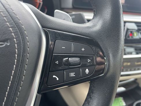 Used 2022 BMW 540i xDrive w/ Convenience Package image 21