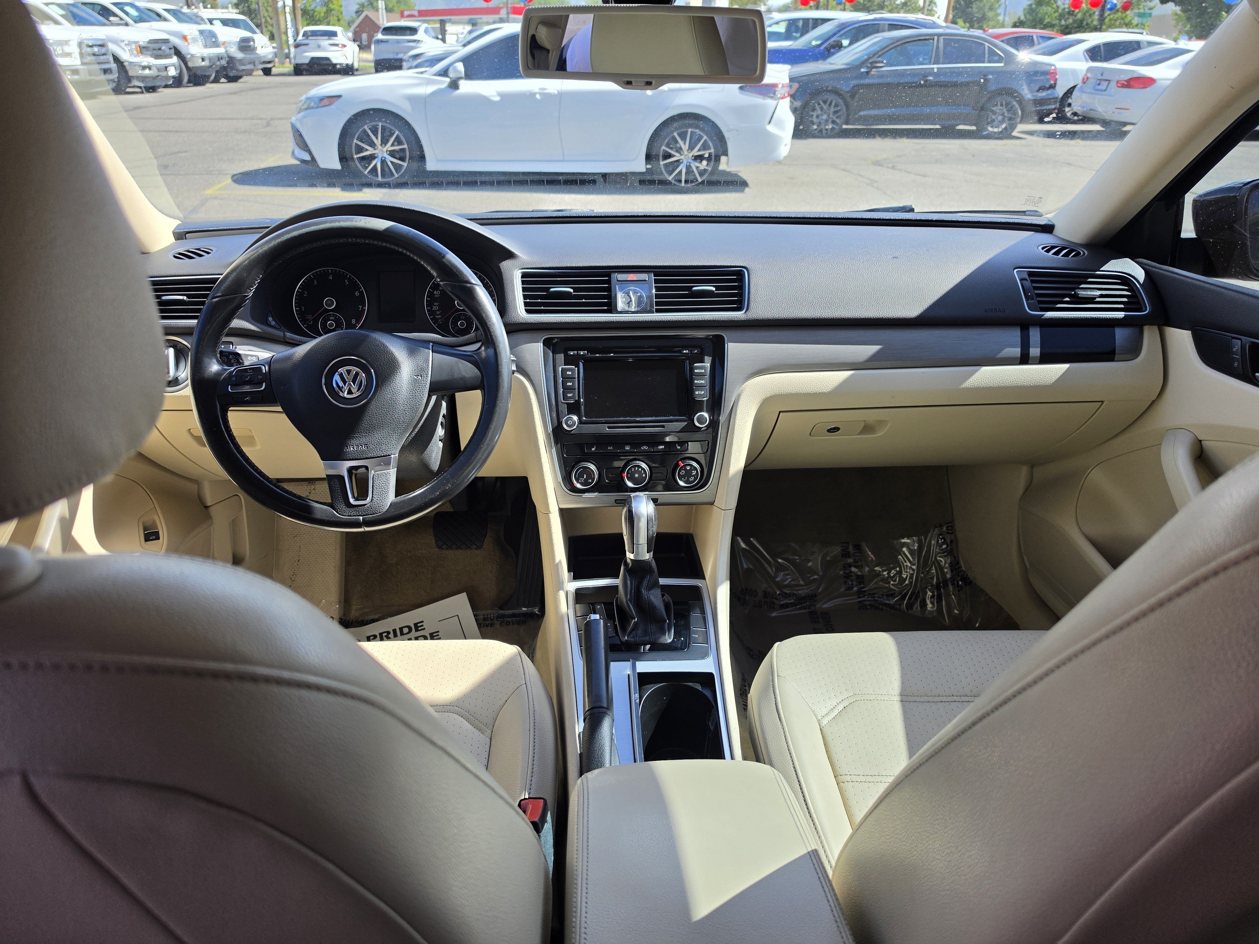 Used 2014 Volkswagen Passat 1.8T Wolfsburg Edition FWD image 20