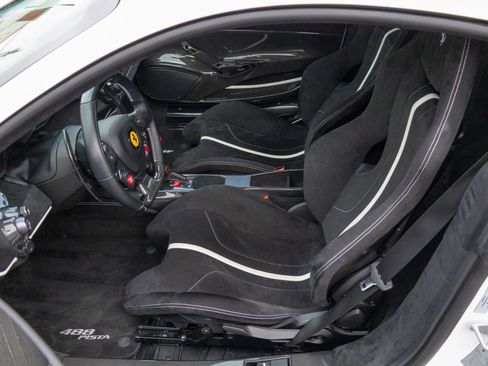 Used 2020 Ferrari 488 Pista Coupe image 43