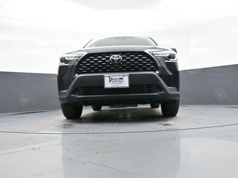 Certified 2025 Toyota Corolla Cross L image 26