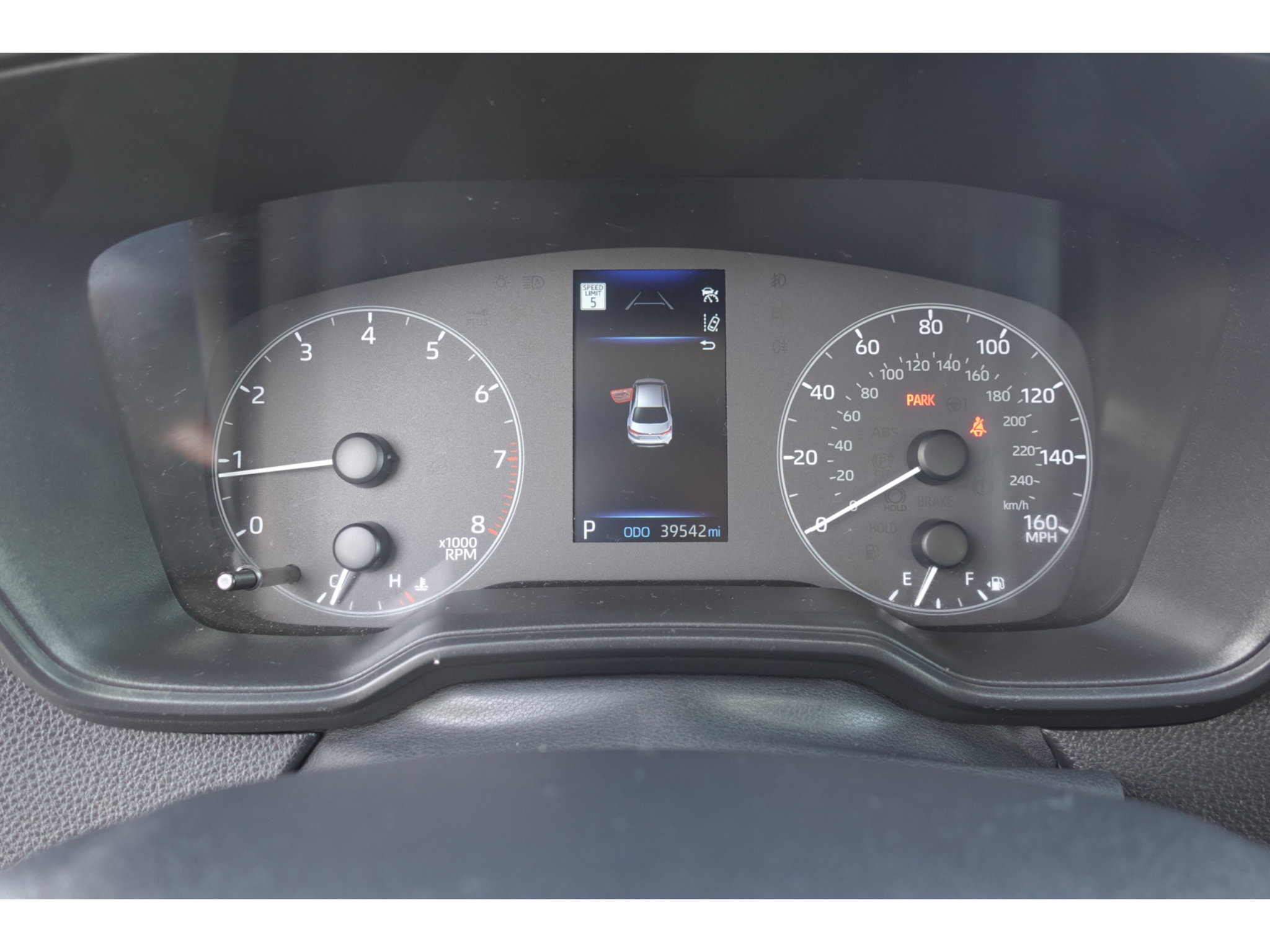 Used 2025 Toyota Corolla LE FWD image 13