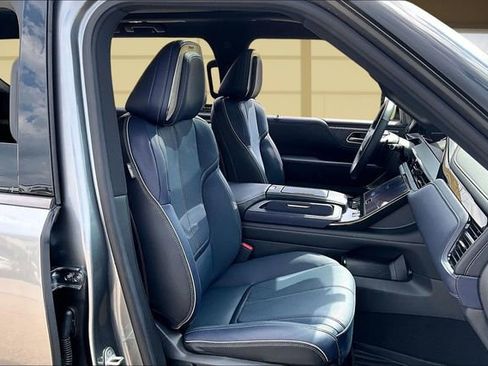 Certified 2026 INFINITI QX80 SPORT image 7