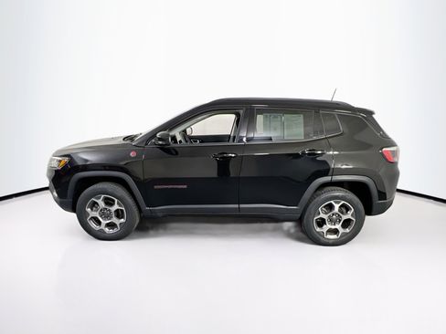 Used 2022 Jeep Compass Trailhawk AWD/4WD image 8