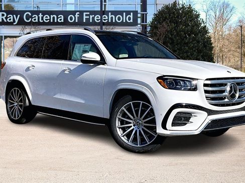 New 2026 Mercedes-Benz GLS 580 GLS 580 image 2