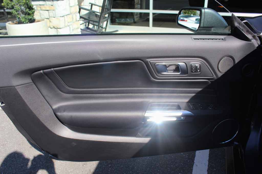 Used 2020 Ford Mustang Premium w/ Equipment Group 201A RWD image 10