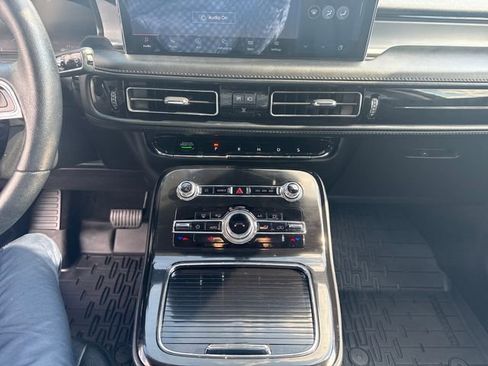 Certified 2023 Lincoln Nautilus AWD w/ Premium Package image 22