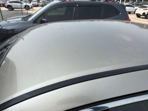 Used 2005 Honda Accord Hybrid Sedan image 9