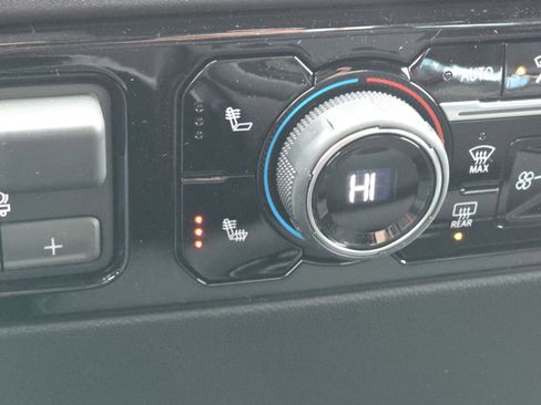 New 2026 Chevrolet Silverado 1500 LT image 4