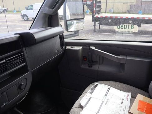 New 2025 GMC Savana 3500 w/ Power Convenience Package image 18