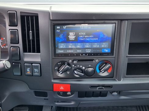 New 2025 Chevrolet Low Cab Forward image 7