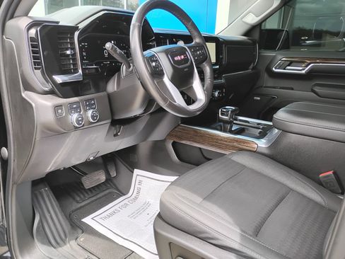 Used 2023 GMC Sierra 1500 Elevation w/ Preferred Package AWD/4WD image 19