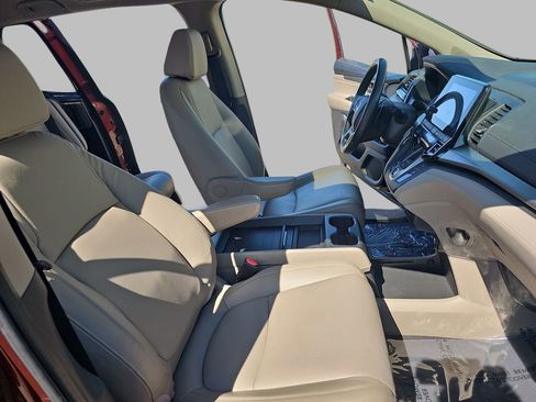 Used 2019 Honda Odyssey EX-L image 13