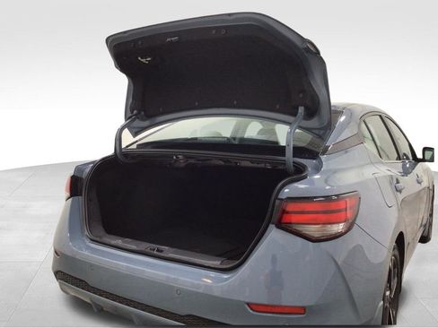 Used 2024 Nissan Sentra SV w/ All-Weather Package FWD image 13