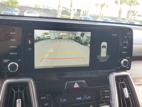 Certified 2023 Kia Sorento S w/ Panoramic Sunroof Package image 24