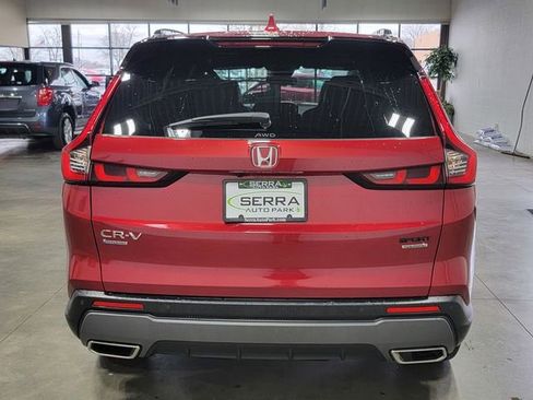 Used 2025 Honda CR-V Sport Touring image 6