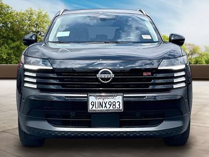 Certified 2025 Nissan Kicks SR