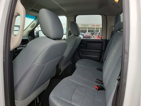 Used 2019 RAM 1500 Express image 9