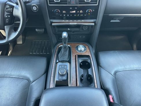 Used 2023 Nissan Armada SL image 17