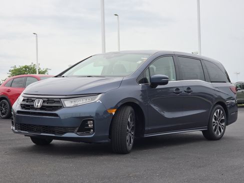 New 2026 Honda Odyssey Elite image 14