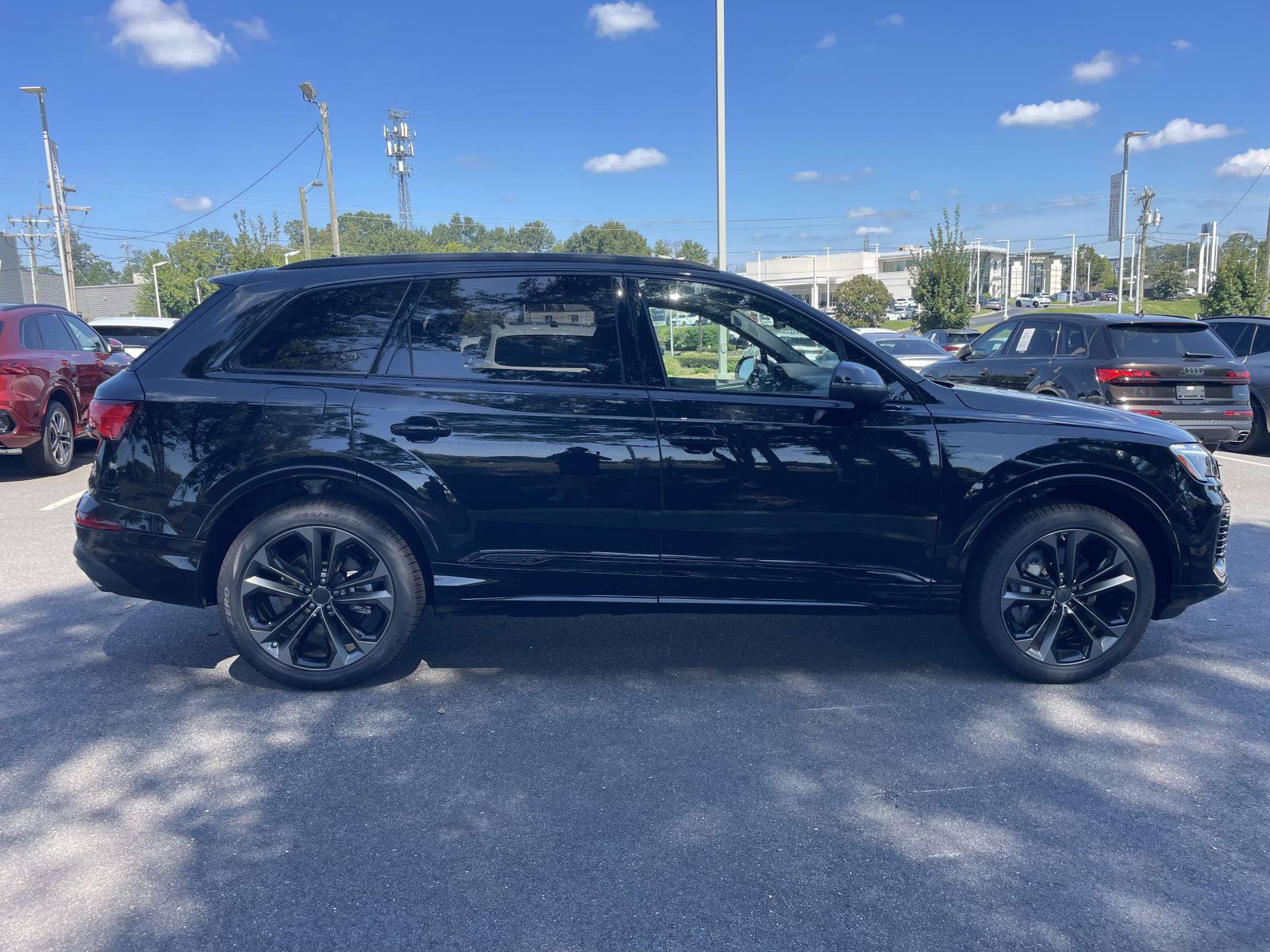 New 2026 Audi Q7 3.0T Premium Plus AWD/4WD image 8