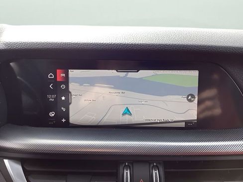 Used 2024 Alfa Romeo Stelvio Veloce image 34