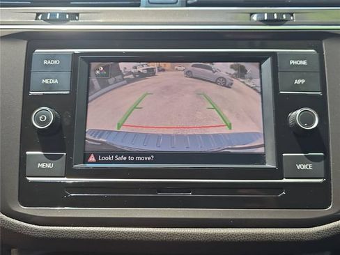 Used 2023 Volkswagen Tiguan S FWD image 16