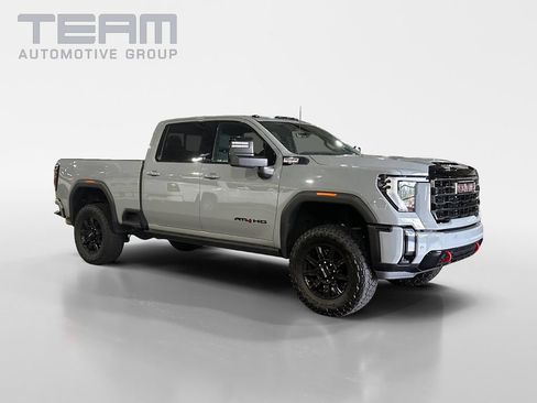 Used 2024 GMC Sierra 2500 AT4 w/ AT4 Premium Plus Package AWD/4WD image 1