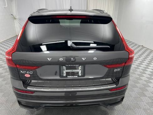 Used 2023 Volvo XC60 B5 Ultimate w/ Climate Package AWD/4WD image 7
