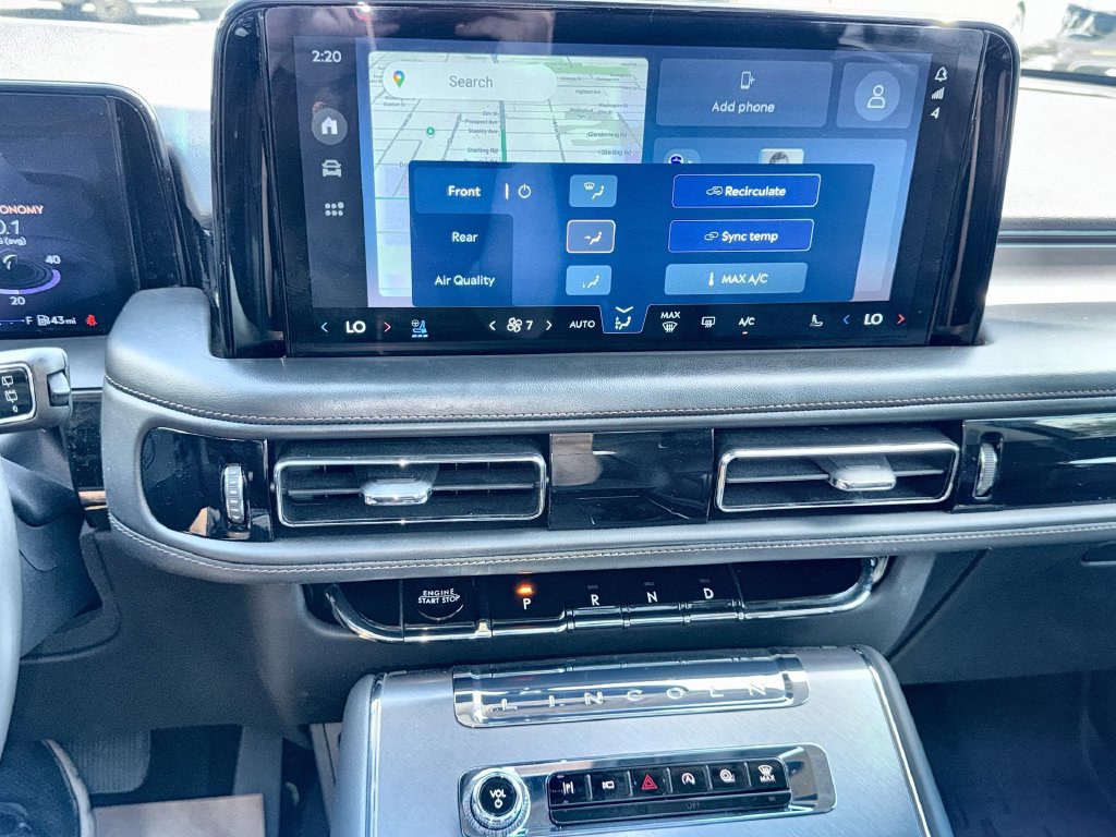Used 2025 Lincoln Aviator 2WD w/ Equipment Group 101A image 17