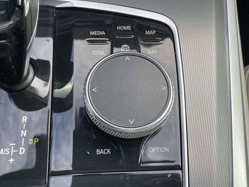 Used 2021 BMW X5 xDrive40i w/ Premium Package image 22