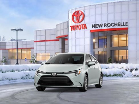 New 2026 Toyota Corolla XLE image 18