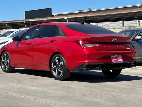 Used 2021 Hyundai Elantra Limited FWD image 7