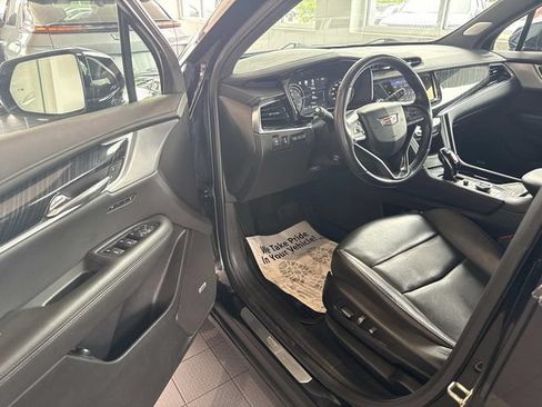 Certified 2023 Cadillac XT6 Premium Luxury w/ Technology Package AWD/4WD image 15