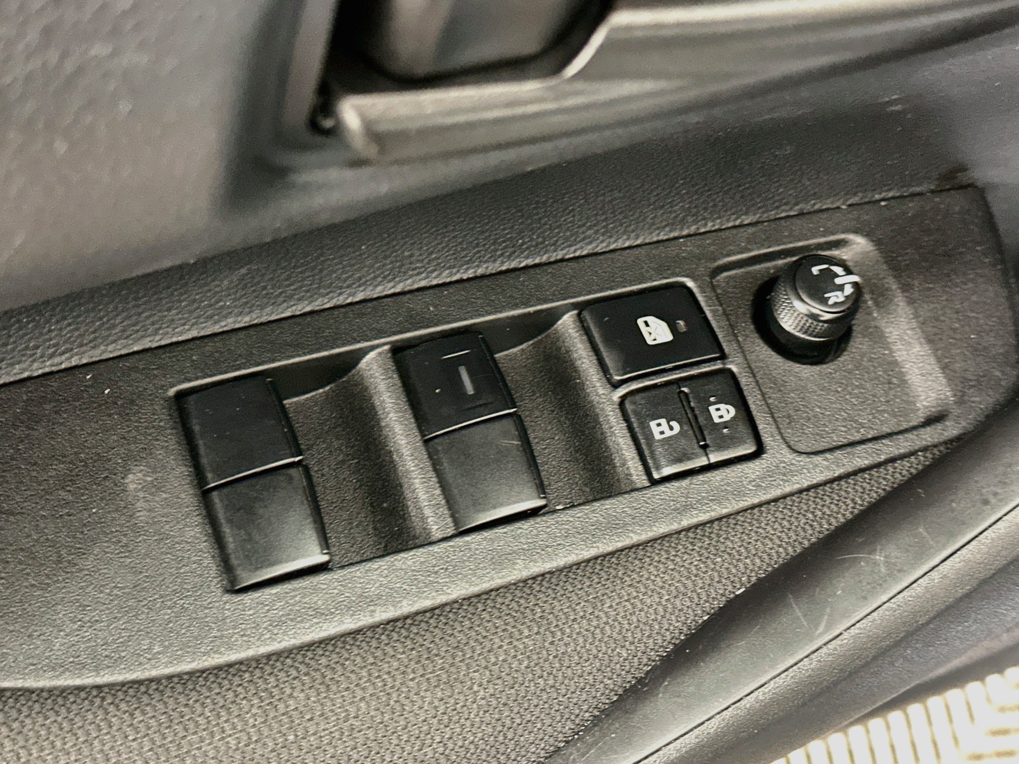 Used 2026 Toyota Corolla LE FWD image 15