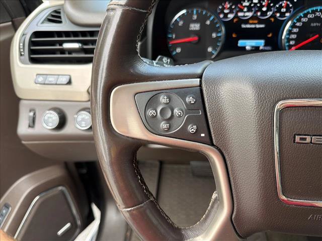 Used 2017 GMC Yukon XL Denali w/ Open Road Package AWD/4WD image 16