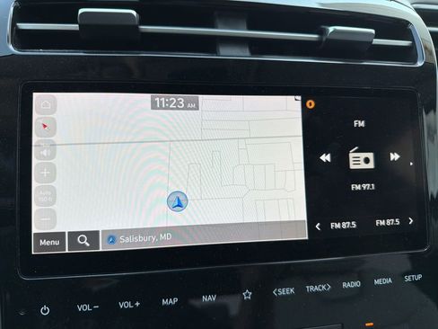 Used 2022 Hyundai Tucson Limited w/ Cargo Package image 15