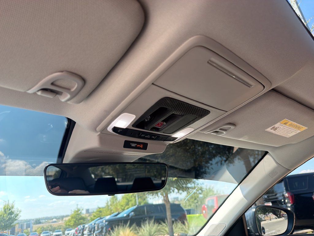 Used 2025 Honda Accord Touring image 23